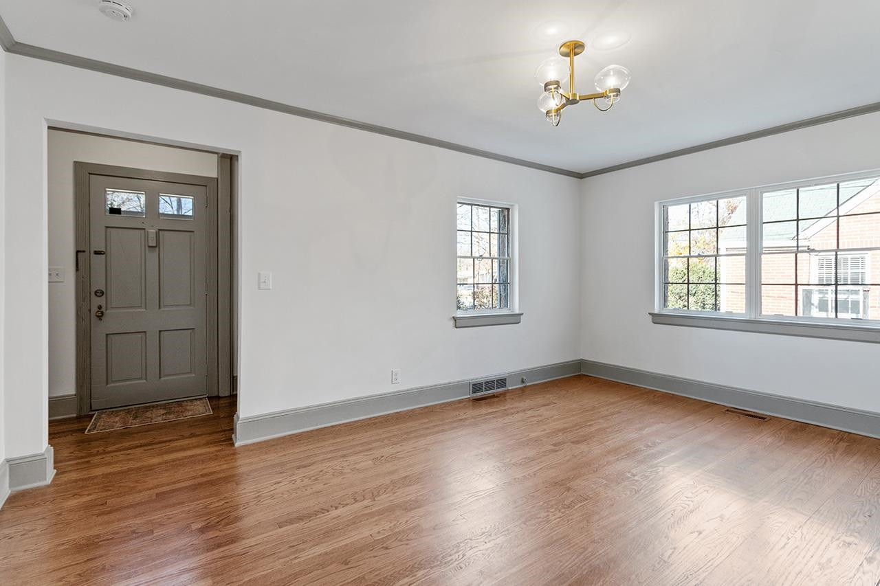 704 Dixie Trail Raleigh, NC 27607 - Photo 8 of 31 Photo 8
