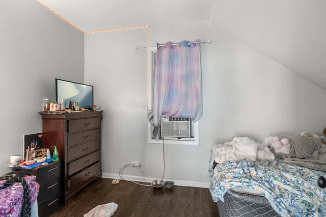 $450,000 | 8942 South Baltimore Avenue, Chicago, IL 60617