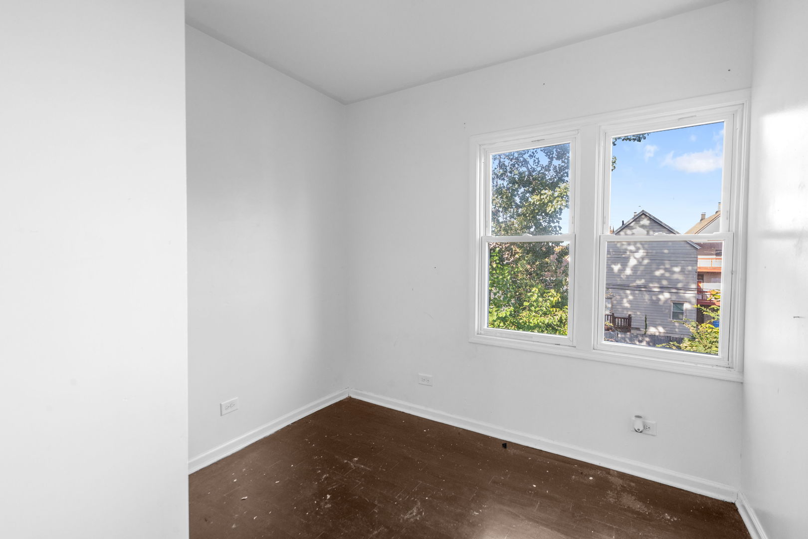 8942 South Baltimore Avenue Chicago, IL 60617 - Photo 14 of 17