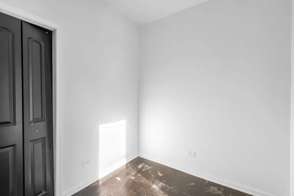 $450,000 | 8942 South Baltimore Avenue, Chicago, IL 60617