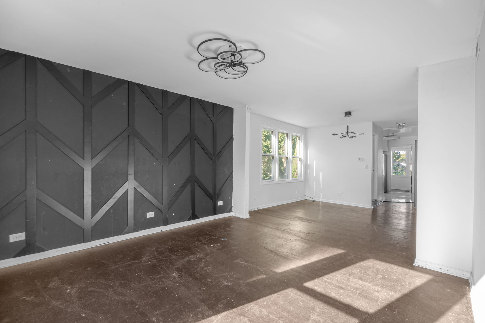 8942 South Baltimore Avenue Chicago, IL 60617 - Photo 3 of 17