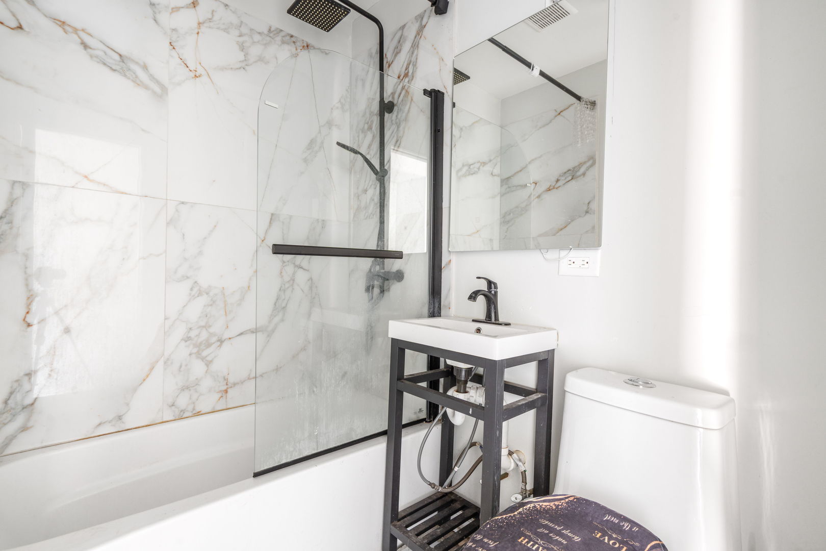 8942 South Baltimore Avenue Chicago, IL 60617 - Photo 6 of 17