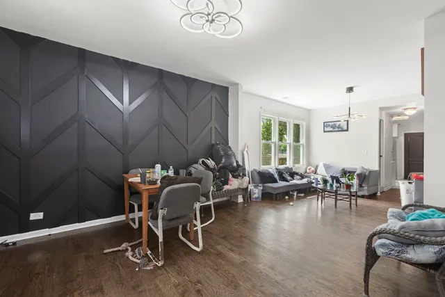 $450,000 | 8942 South Baltimore Avenue, Chicago, IL 60617