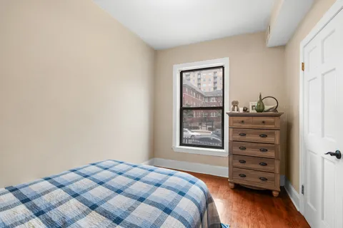 $359,000 | 4348 North Kenmore Avenue, Unit 1N, Chicago, IL 60613