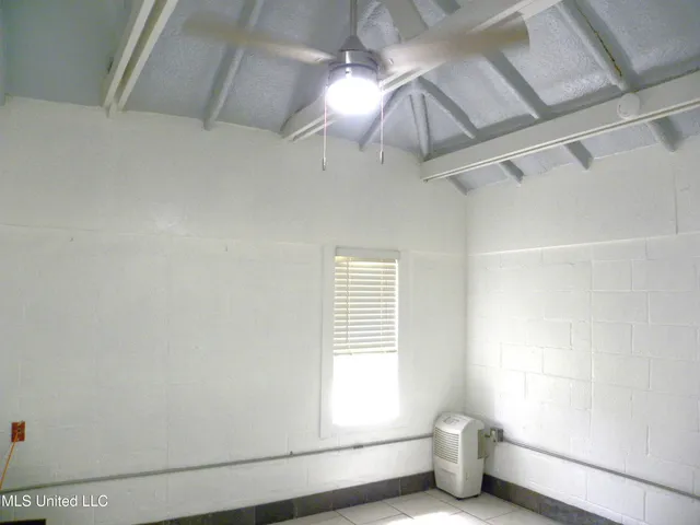 $1,050 | 2096 Pat Lane, Unit B, Biloxi, MS 39531