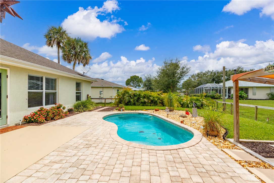 818 George Street Sebastian, FL 32958 - Photo 11 of 36 Gallery Image 11