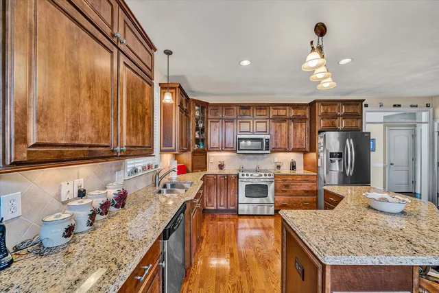 $599,950 | 2839 Matthew Drive, Vinton, VA 24179