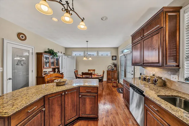 $599,950 | 2839 Matthew Drive, Vinton, VA 24179