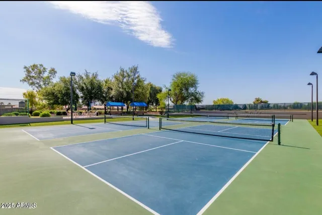 a view of a tennis court