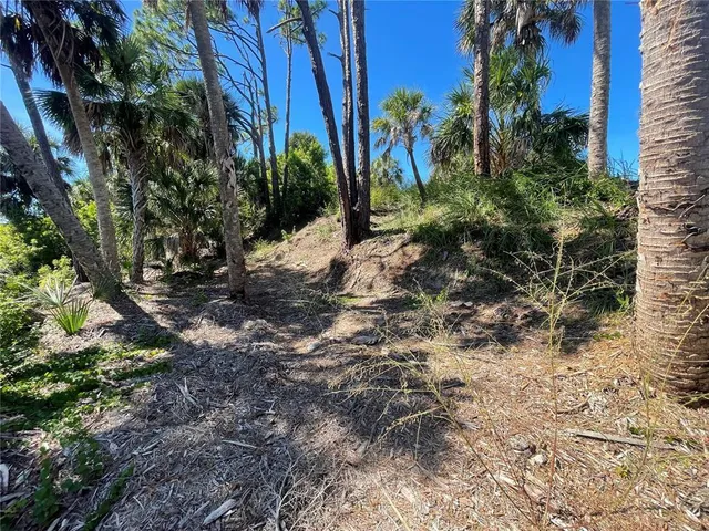 a view of a lake with houses