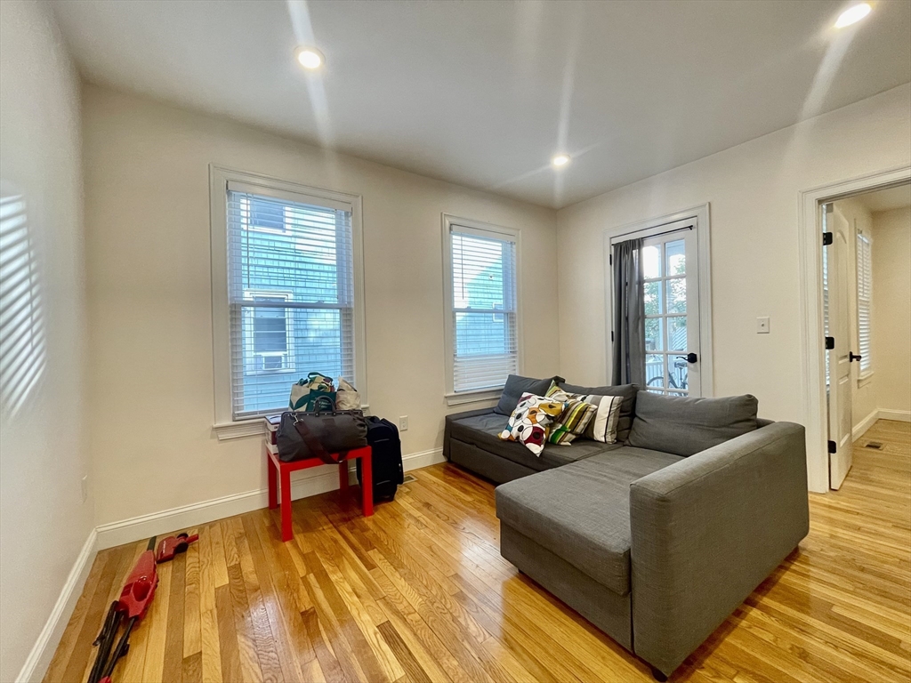 35 Line Street, Unit 1 Cambridge, MA 02138 - Photo 8 of 19