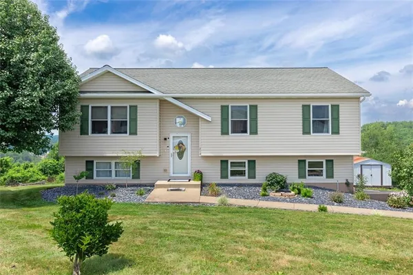 $305,000 | 216 Marble Terrace, Grindstone, PA 15442
