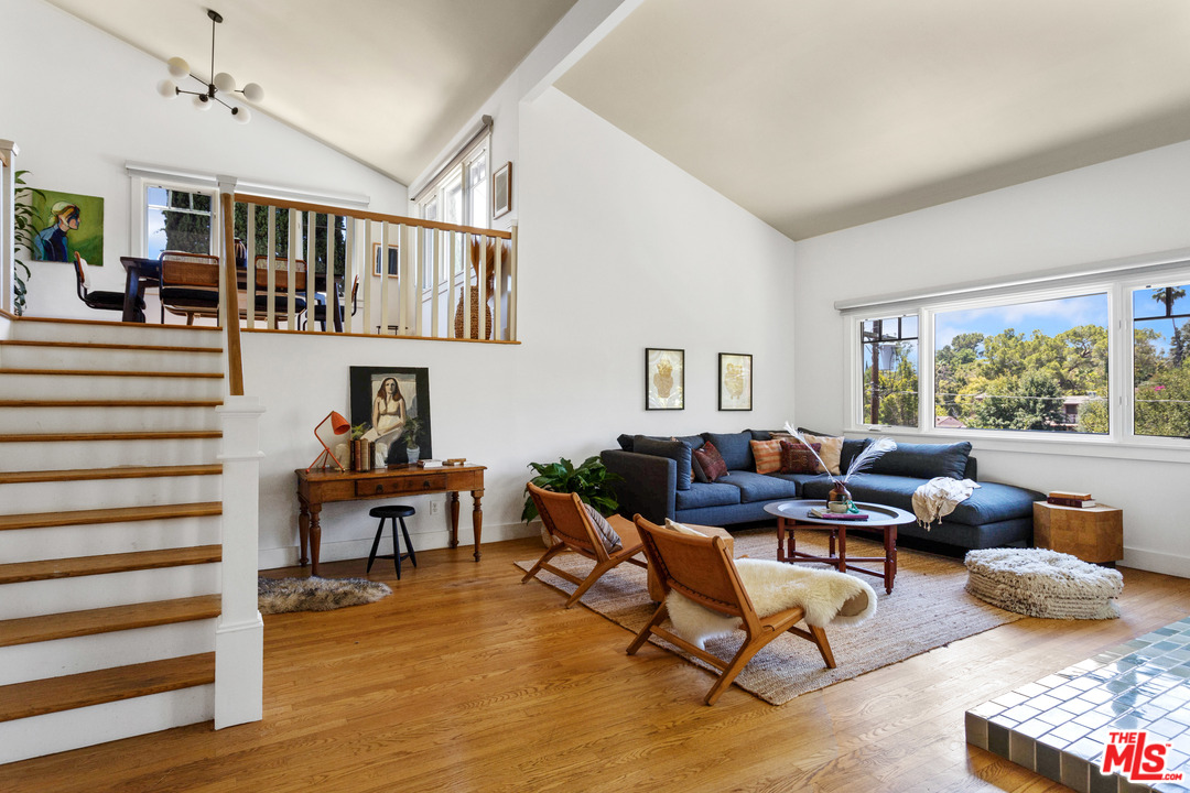 407 Cherry Drive Pasadena, CA 91105 - Photo 19 of 41