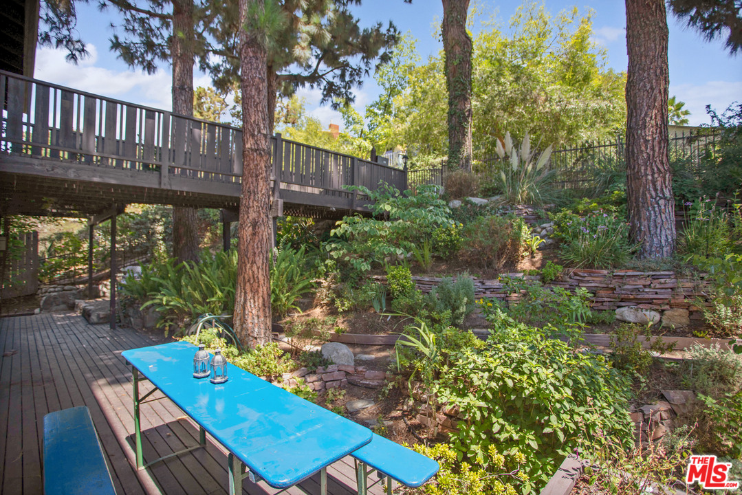 407 Cherry Drive Pasadena, CA 91105 - Photo 29 of 41