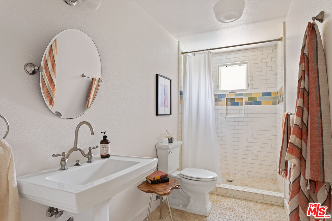 407 Cherry Drive Pasadena, CA 91105 - Photo 34 of 41