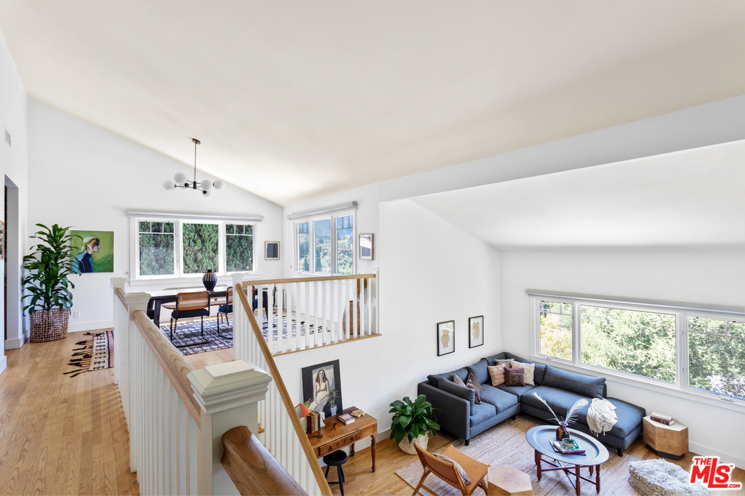 407 Cherry Drive Pasadena, CA 91105 - Photo 10 of 41