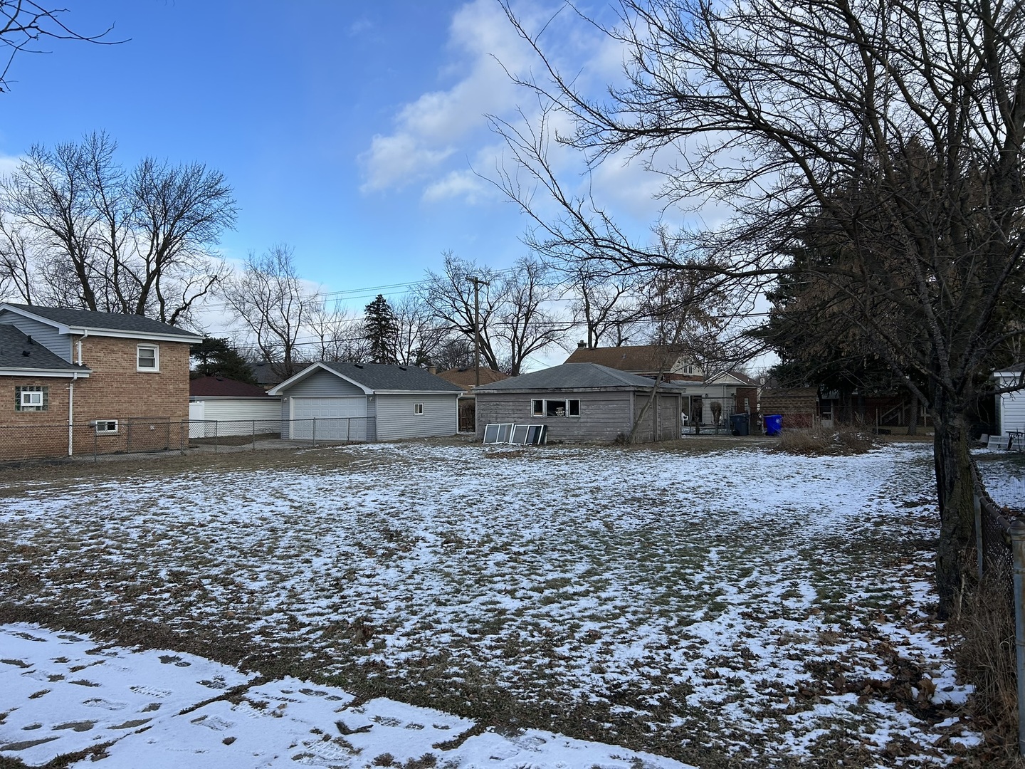 4223 Elm Avenue Lyons, IL 60534 - Photo 7 of 8 a view of a house with a yard