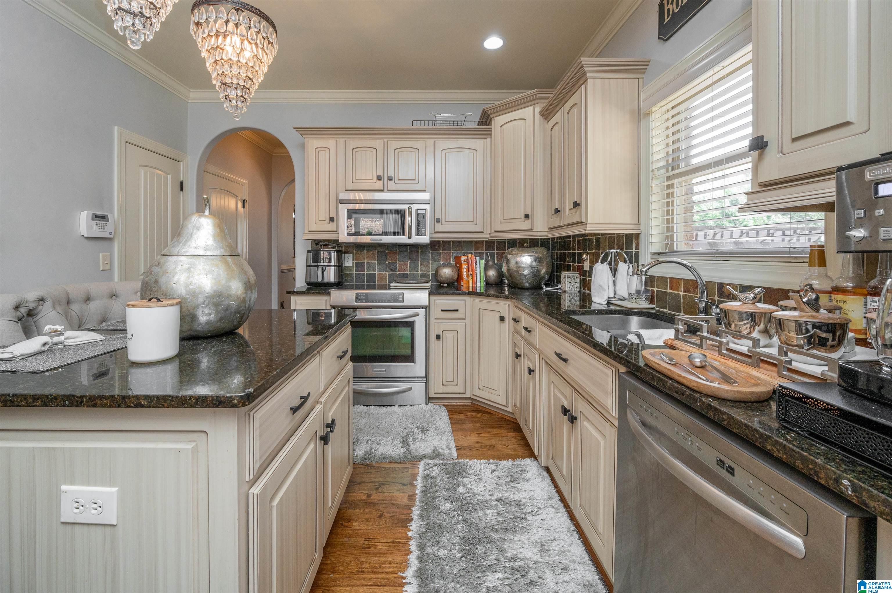 6187 Canterbury Road Pinson, AL 35126 - Photo 12 of 33