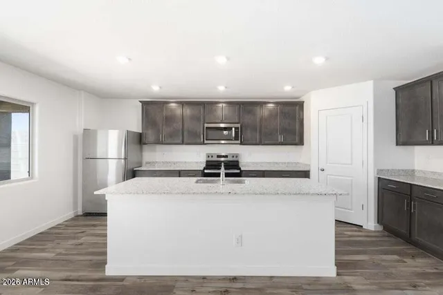 $359,900 | 1074 West Virginia Avenue, Florence, AZ 85132