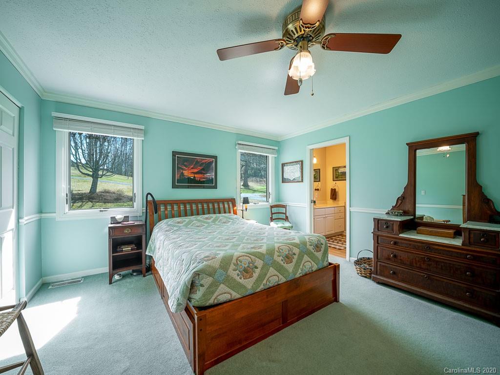 926 Ransom Silvers Road Burnsville, NC 28714 - Photo 16 of 41 Gallery Image 16