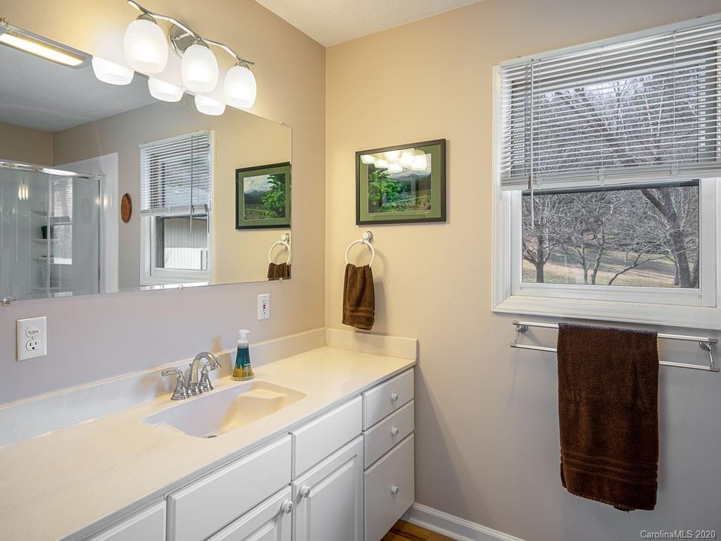 926 Ransom Silvers Road Burnsville, NC 28714 - Photo 17 of 41 Gallery Image 17