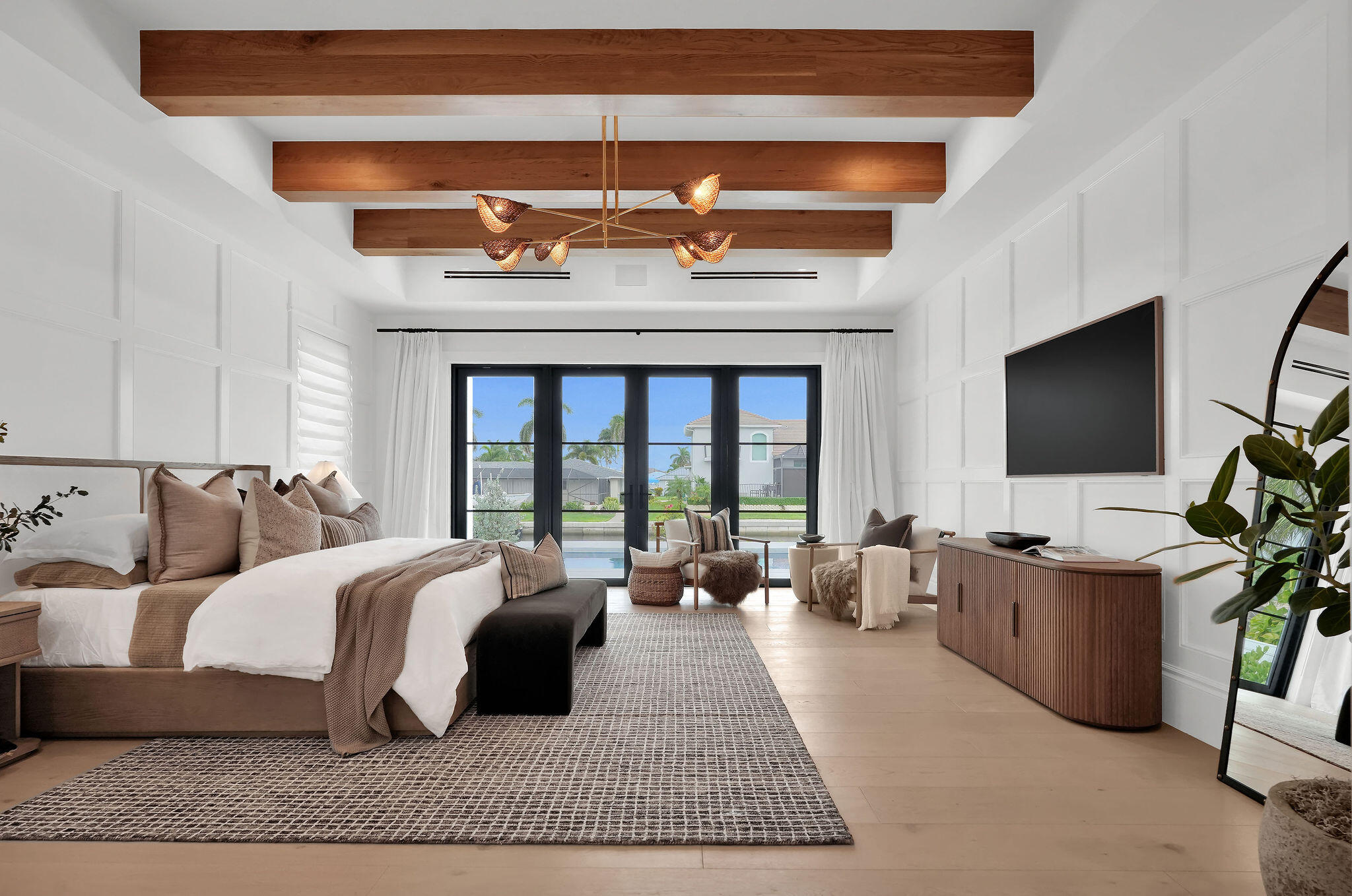 839 Chestnut Court Marco Island, FL 34145 - Photo 13 of 88 Wall panelling, white oak beams