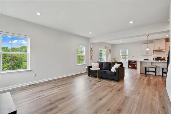 $540,000 | 6 Dana Drive, Coraopolis, PA 15108
