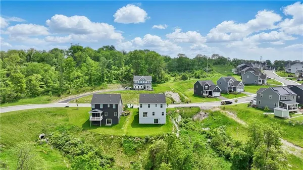 $540,000 | 6 Dana Drive, Coraopolis, PA 15108