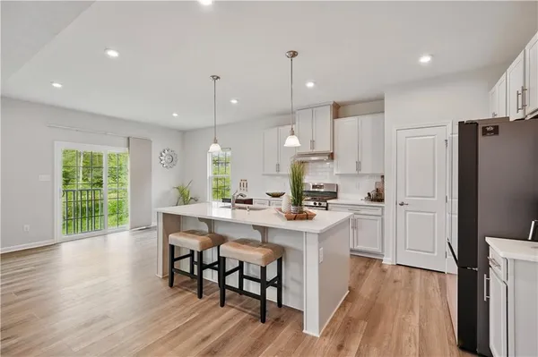 $540,000 | 6 Dana Drive, Coraopolis, PA 15108