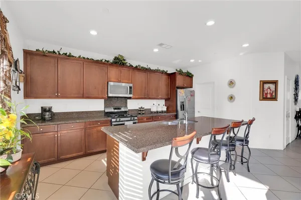 $749,985 | 15457 Red Pepper Place, Fontana, CA 92336