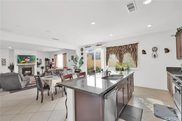 $749,985 | 15457 Red Pepper Place, Fontana, CA 92336