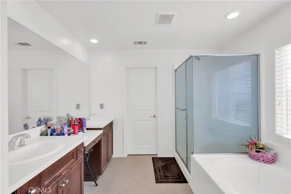 $749,985 | 15457 Red Pepper Place, Fontana, CA 92336