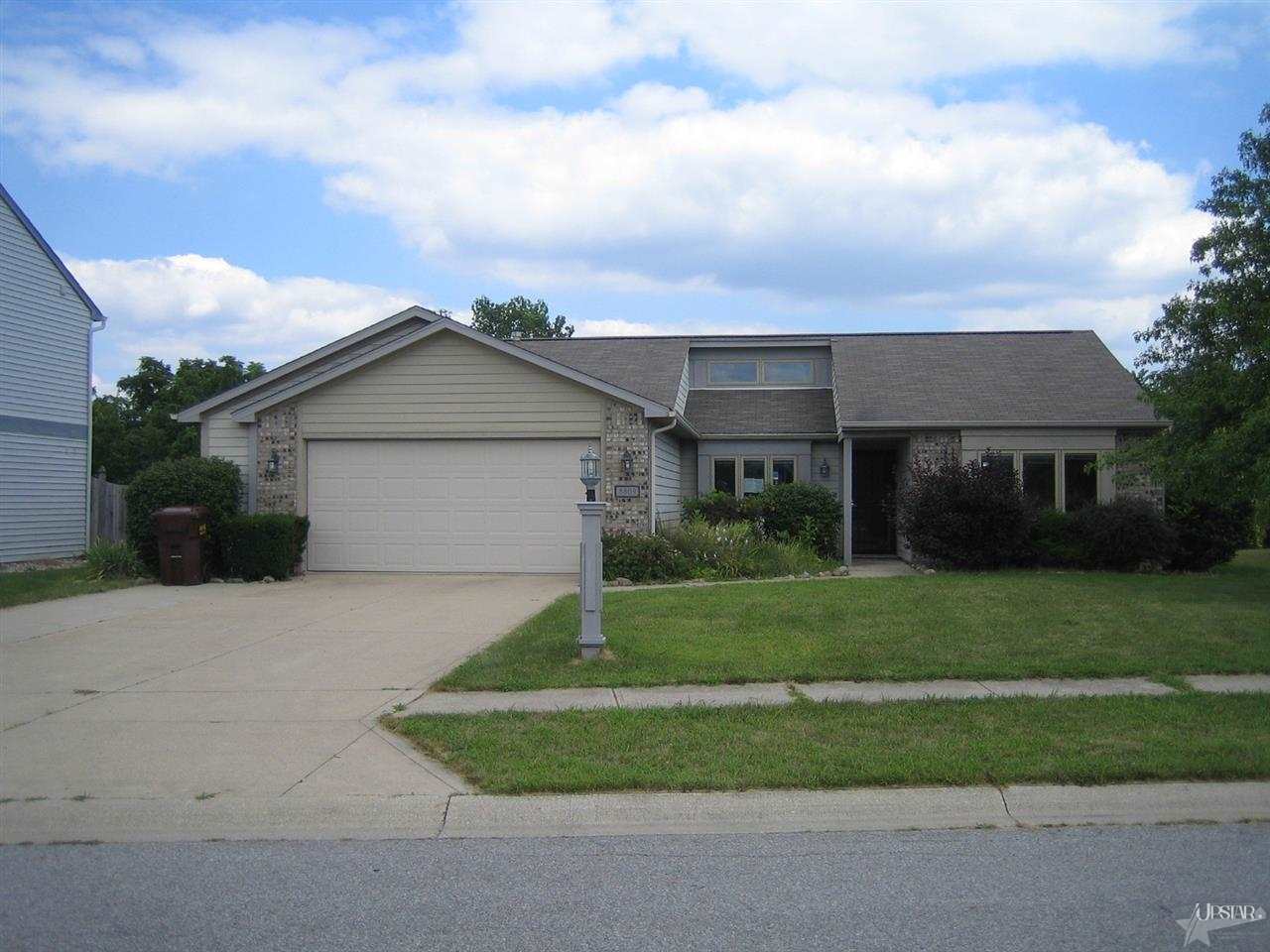 8809 Winchester Ridge Drive Fort Wayne, IN 46819 - Photo 1 of 5 Gallery Image 1