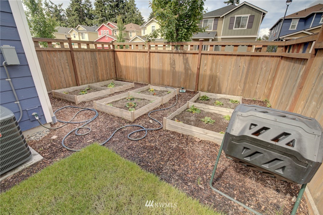 462 Southwest 111th Street Seattle, WA 98146 - Photo 35 of 37 Gallery Image 35