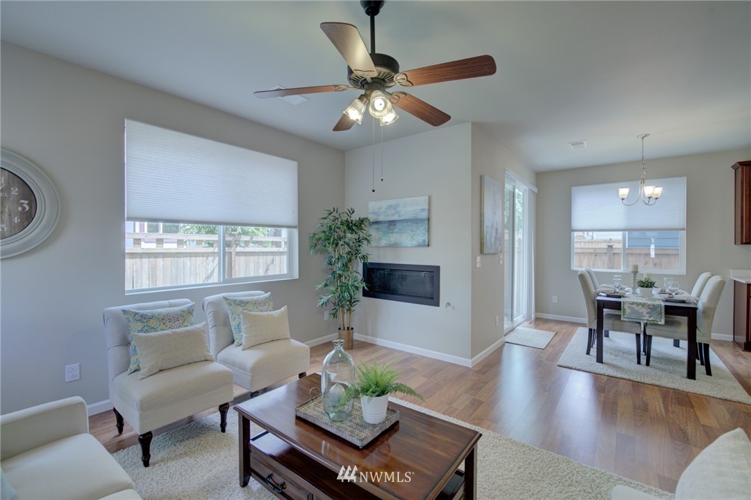 462 Southwest 111th Street Seattle, WA 98146 - Photo 8 of 37 Gallery Image 8