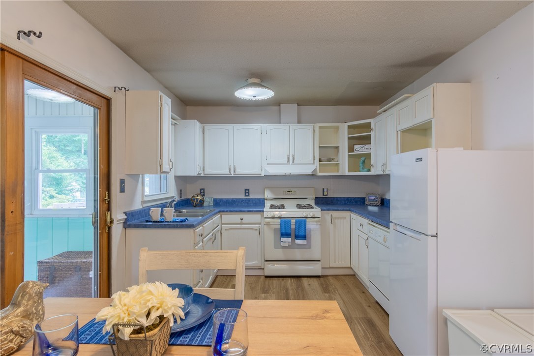 789 Coachpoint Road Hartfield, VA 23071 - Photo 15 of 35 Gallery Image 15