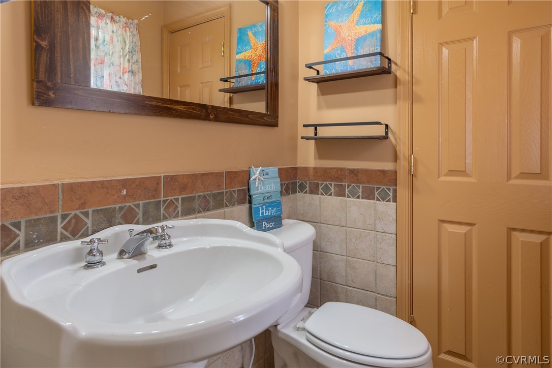 789 Coachpoint Road Hartfield, VA 23071 - Photo 19 of 35 Gallery Image 19