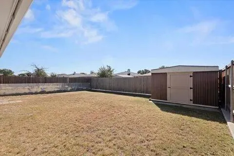 $1,500 | 6221 13th Street, Lubbock, TX 79416