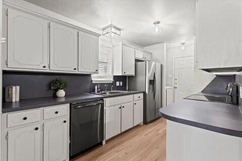 6221 13th Street Lubbock, TX 79416 - Photo 5 of 19 IMG_1463