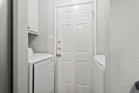 6221 13th Street Lubbock, TX 79416 - Photo 7 of 19 IMG_1465