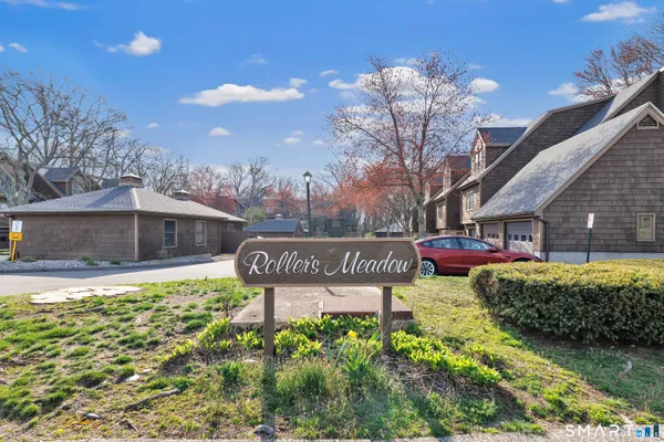 $299,000 | 89 Meadow Street, Unit 89, Milford, CT 06461