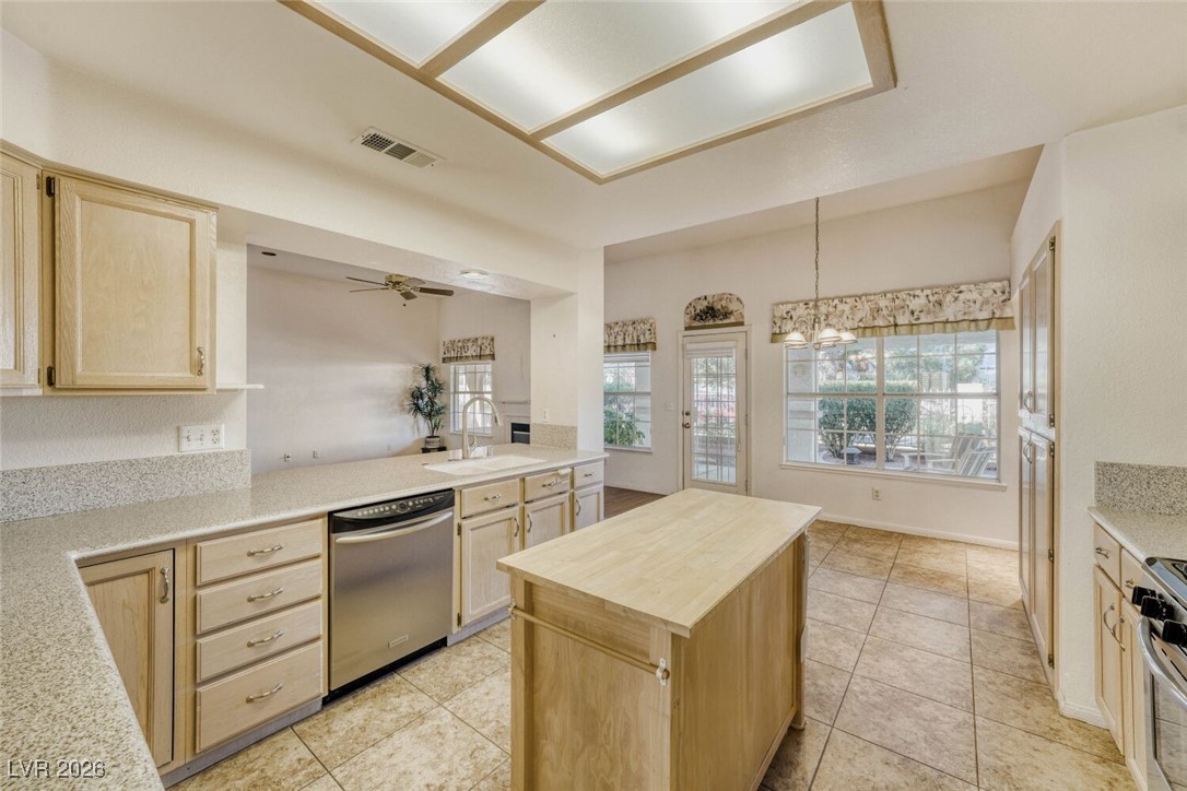 5245 Roca Lane Las Vegas, NV 89130 - Photo 15 of 50