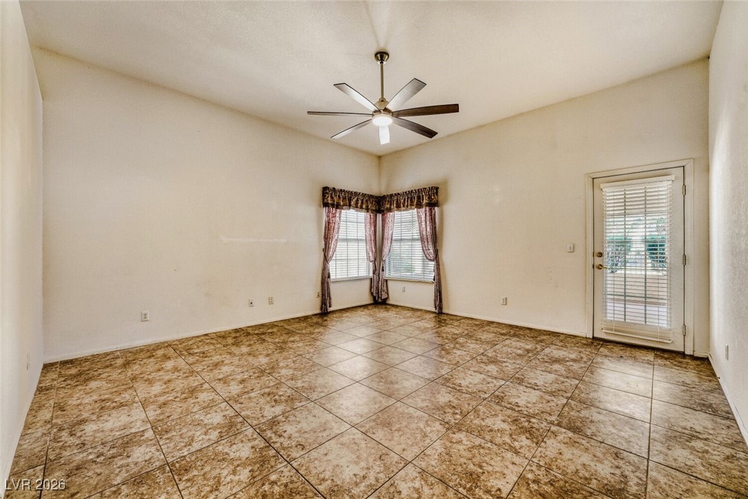 5245 Roca Lane Las Vegas, NV 89130 - Photo 17 of 50 Primary Bedroom Down