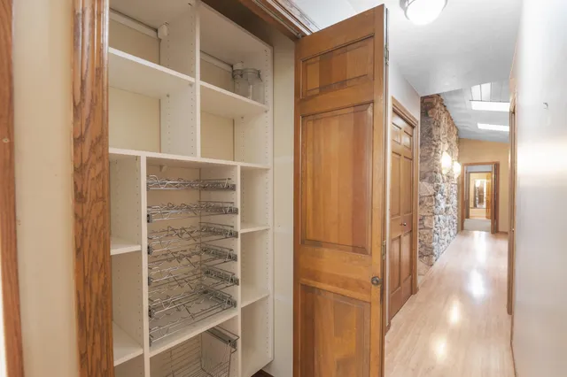 $424,900 | 1509 South 7th Street, De Pere, WI 54115