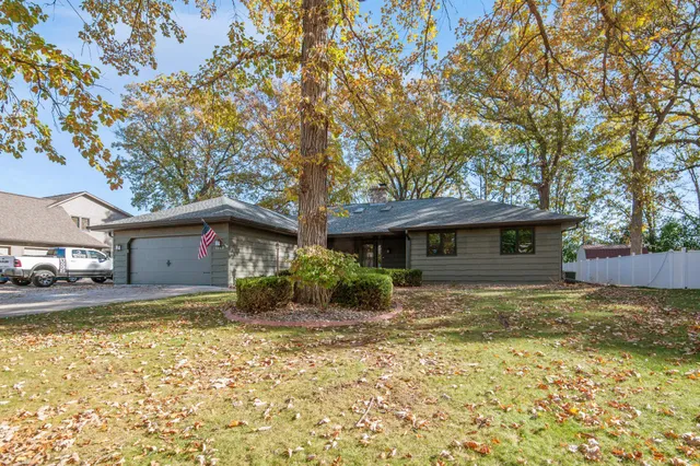 $424,900 | 1509 South 7th Street, De Pere, WI 54115