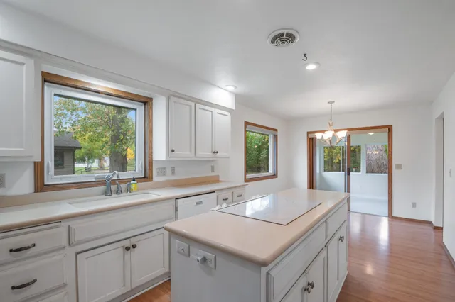 $424,900 | 1509 South 7th Street, De Pere, WI 54115