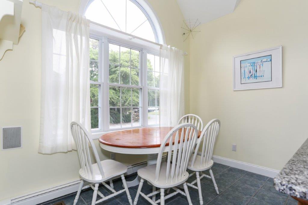 55 Hummingbird Hill Road Falmouth, MA 02540 - Photo 10 of 31 Eating Area
