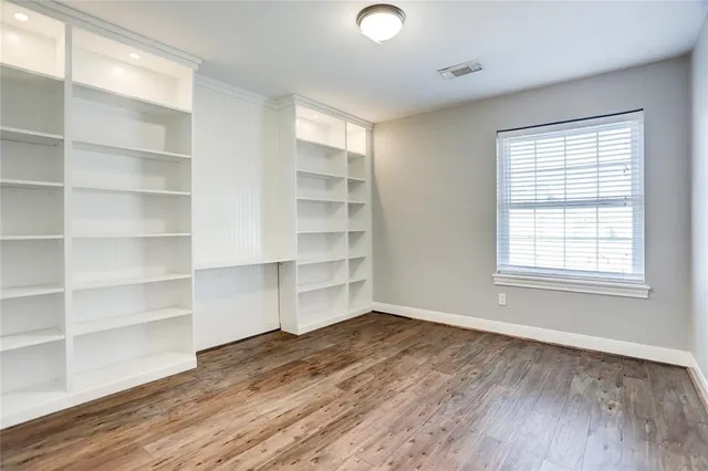 $2,650 | 3110 Fairmont Court, Sugar Land, TX 77478