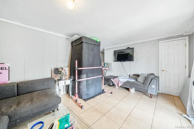 $710,000 | 1 Ozone Place, Massapequa, NY 11758