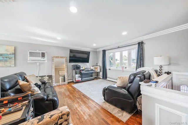 $710,000 | 1 Ozone Place, Massapequa, NY 11758